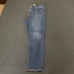 A&F••Super Skinny Ankle High Rise